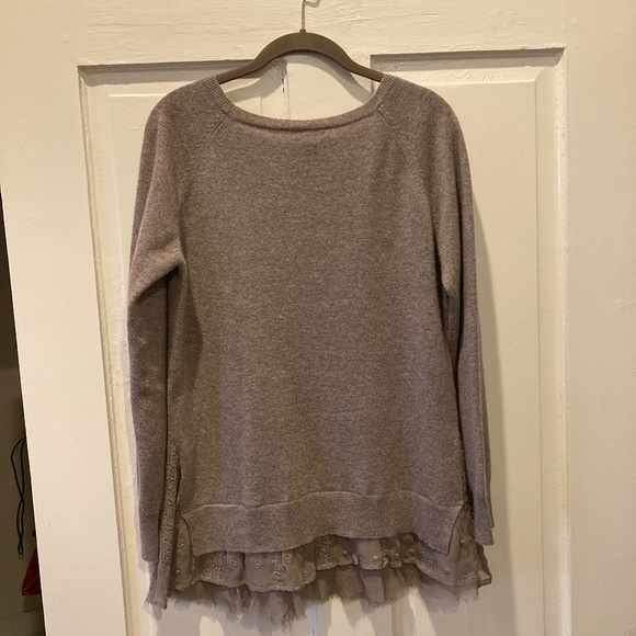 Garnet Hill Cashmere Lace hem sweater size M - Picture 4 of 10